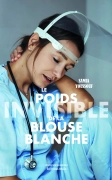 Le poids invisible de la blouse blanche (Samia YOUSSOUF)