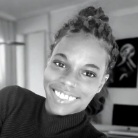 Ester Noglotte