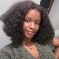 Une jeune écrivaine