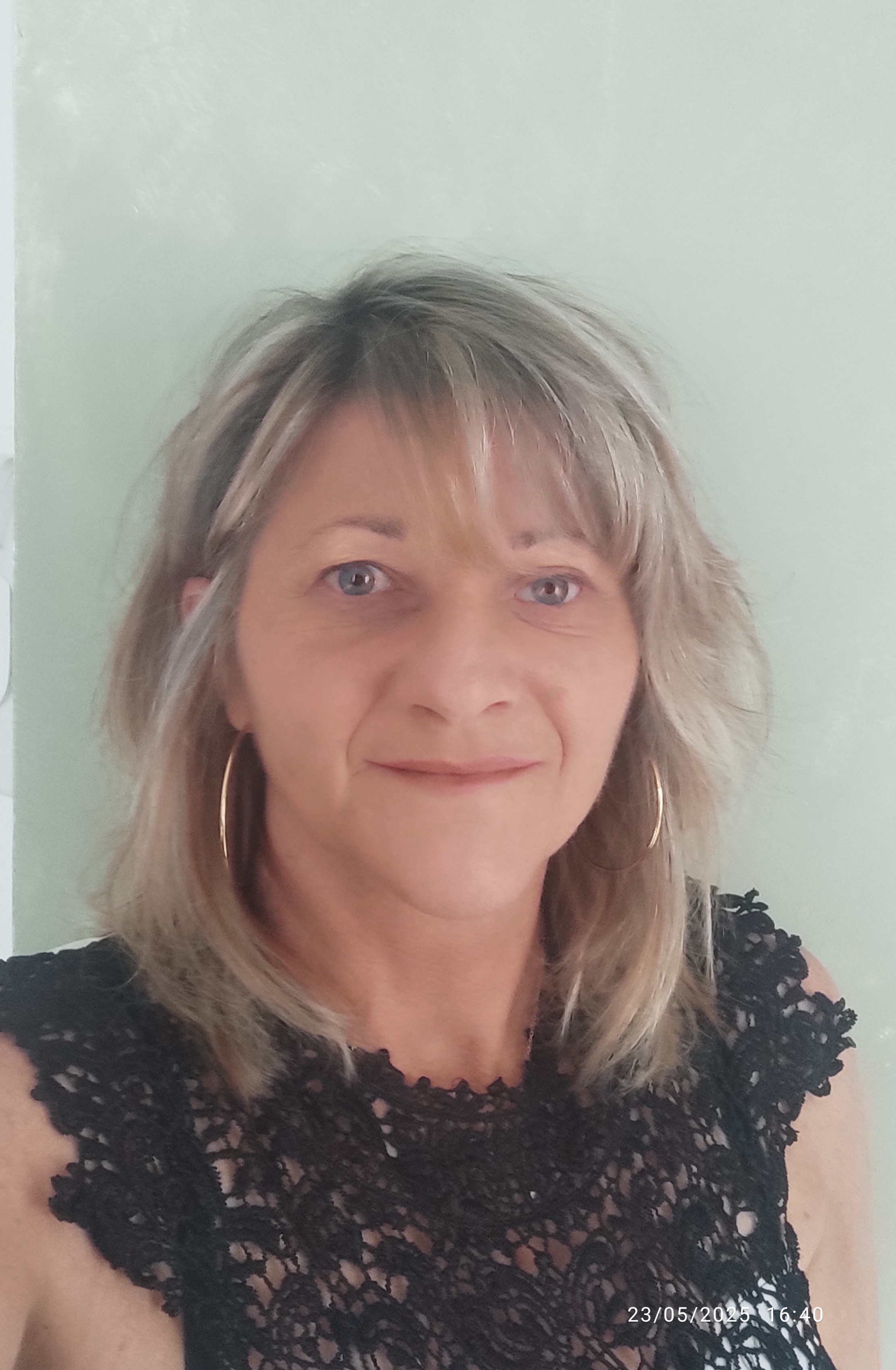 Véronique CAUMARTIN